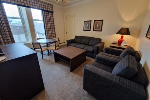 3 bedroom flat to rent, Rosemount Viaduct, Rosemount, Aberdeen, AB25