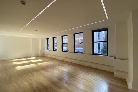 Office to rent, Office (E Class) – 31-32 Eastcastle Street, Fitzrovia, London, W1W 8DN