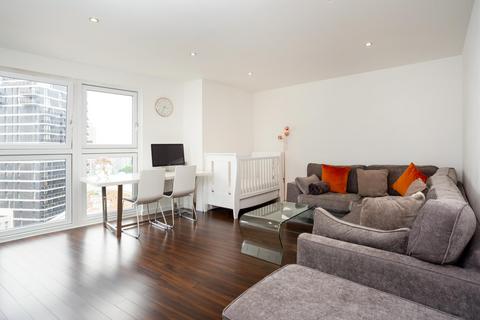 1 bedroom apartment for sale, New Providence Wharf, Fairmont Avenue, London, E14