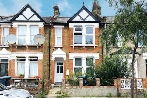 35 Foyle Road, London, N17 0NL