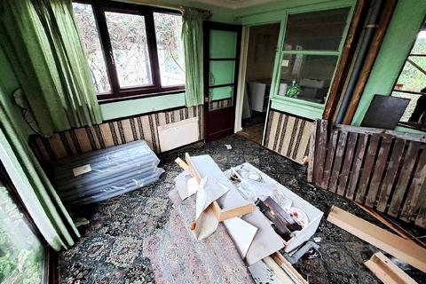 79 Standon Road, Sheffield, S9 1PE