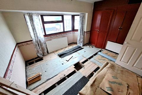 79 Standon Road, Sheffield, S9 1PE