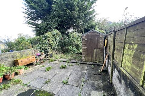 131 Beldon Road, Bradford, BD7 3PG