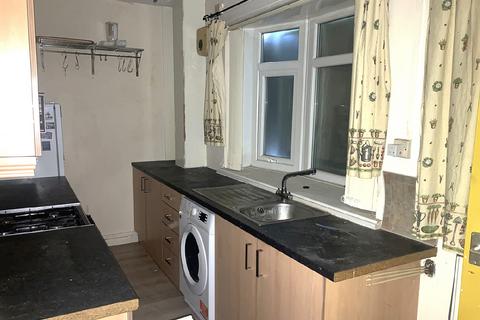 49 Rosedale Avenue, Middlesbrough, TS4 2SF