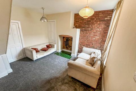 2 bedroom terraced house to rent, Horton Road, Rusholme, Manchester, M14