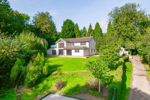 4 bedroom detached house for sale, Bridle Road, Burton Joyce, Nottingham, Nottinghamshire, NG14 5FT