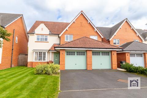 5 bedroom detached house for sale, Hampton Grove, Clayton-le-Woods, PR25 5SH