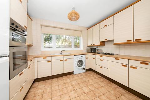 3 bedroom house to rent, Hillsboro Road, East Dulwich, London, SE22