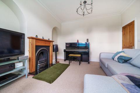 24 Aireview Terrace, Skipton, BD23 1RX