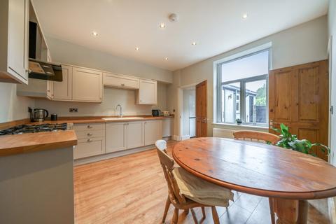 24 Aireview Terrace, Skipton, BD23 1RX