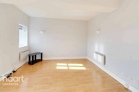 2 bedroom apartment for sale, Fosse Road North, LEICESTER
