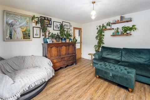 24 Abbots Way, Morpeth, NE61 2LY