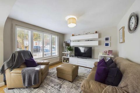 39 Keiths Road, Hemel Hempstead, HP3 8DR