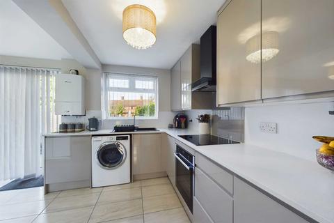 39 Keiths Road, Hemel Hempstead, HP3 8DR