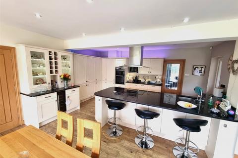 Brent Lodge Old Heath Road, Southminster, CM0 7BN