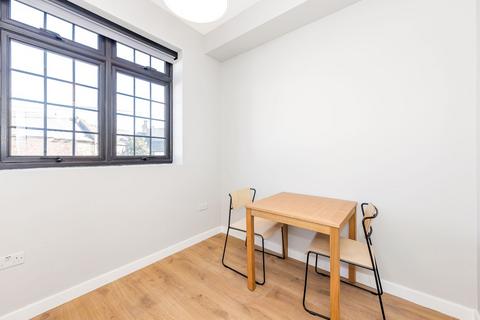 1 bedroom flat to rent, Oakland Road, London NW2