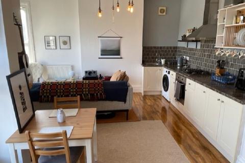 1 bedroom flat for sale - Llys Morfa, 3-4 George Hill, Llandeilo, Carmarthenshire.