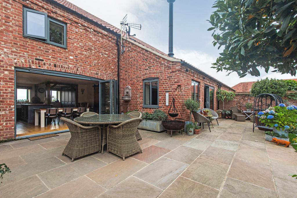 Thorpe Market 3 bed barn conversion for sale £685,000