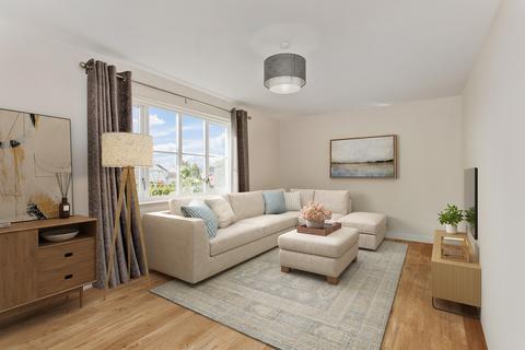8 Commonwealth Drive, Troon, KA10 7FB