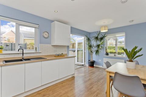 8 Commonwealth Drive, Troon, KA10 7FB