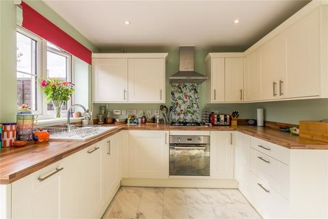 21 Tregarth Road, Bristol, BS3 2QR