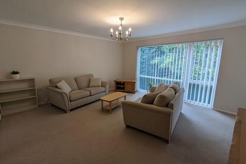 2 bedroom apartment to rent, Derbyshire Road, Sale