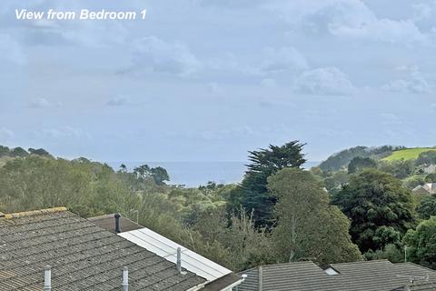 240 Longfield, Falmouth, TR11 4ST