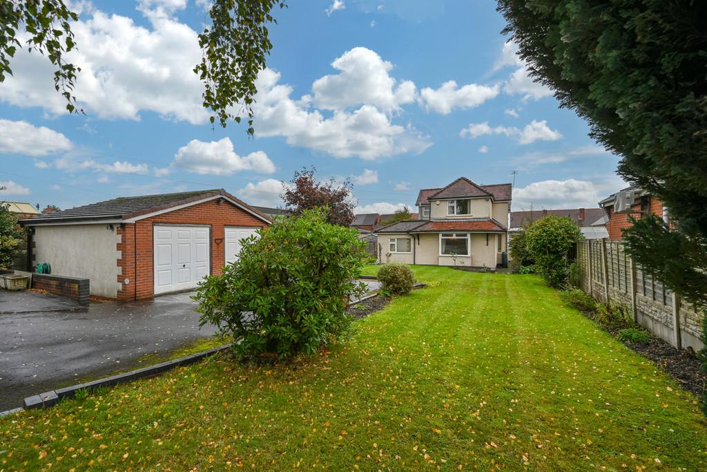 Cannock Road, Cannock WS11 3 bed semidetached house for sale £320,000
