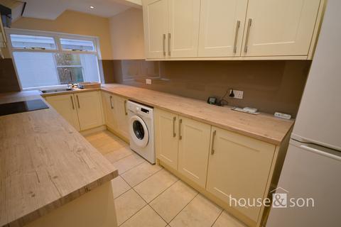 3 bedroom flat to rent, The Cedars, 24 Talbot Avenue, Bournemouth