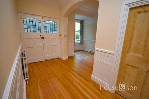 3 bedroom flat to rent, The Cedars, 24 Talbot Avenue, Bournemouth