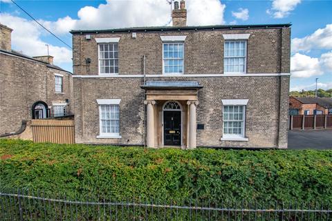 6 bedroom detached house for sale, Morton Terrace, Gainsborough, Lincolnshire, DN21
