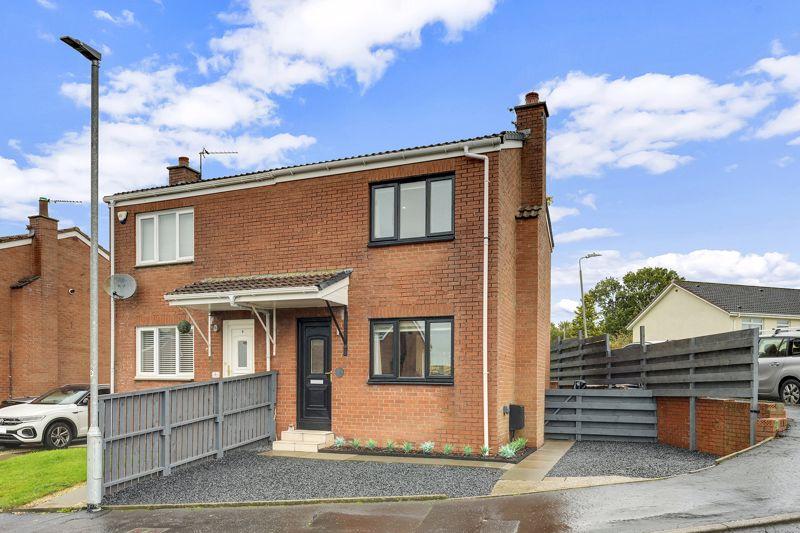 2 Drumcoyle Drive, Coylton, KA6 6NS 2 bed semidetached villa £110,000