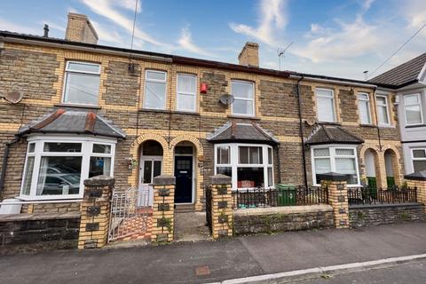 9 Castan Road, Pontyclun, CF72 9EH