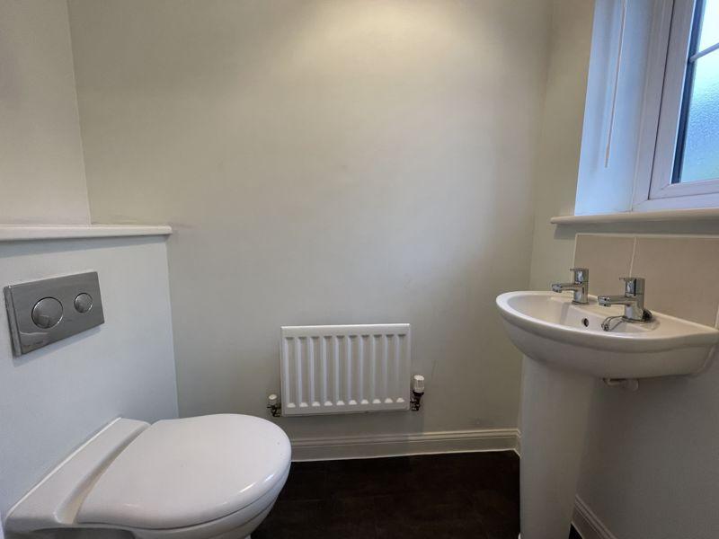 Cloakroom / WC