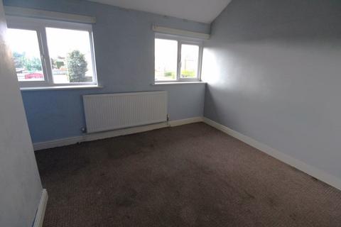 83 Cedar Avenue, Walsall, WS8 6BH