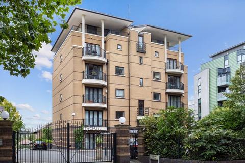 3 bedroom apartment for sale, Ridgeway Gardens, Highgate , London, N6