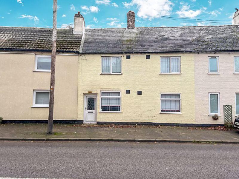Main Street, DunhamOnTrent, Newark 3 bed terraced house for sale £