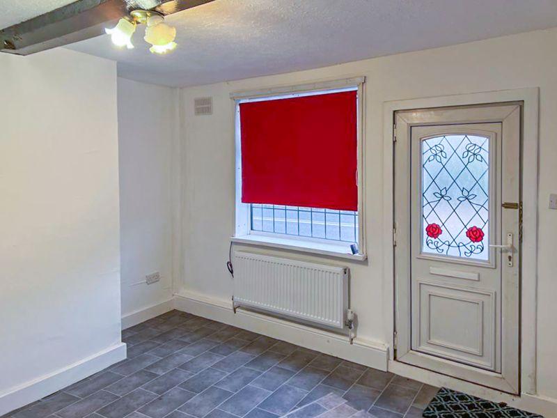 Main Street, DunhamOnTrent, Newark 3 bed terraced house for sale £