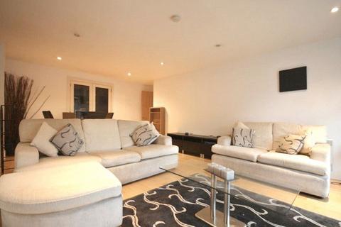 2 bedroom flat to rent - Vauxhall Bridge Road, SW1V