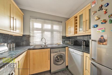 81 Allen Road, Rainham, RM13 9JX