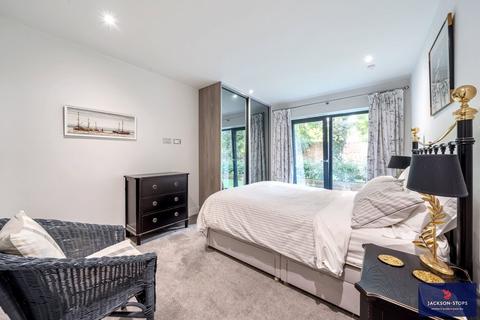5 Asplands Close, Woburn Sands, Milton Keynes, MK17 8PD