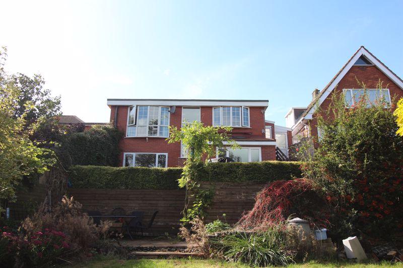 Standhills Road, Kingswinford DY6 3 bed detached house for sale £370,000