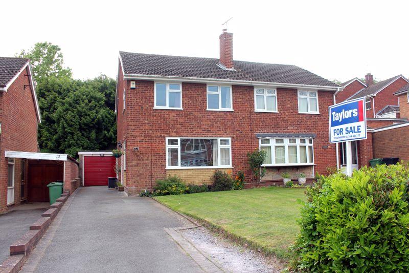 Woodstock Drive, Stourbridge DY8 3 bed semidetached house for sale £