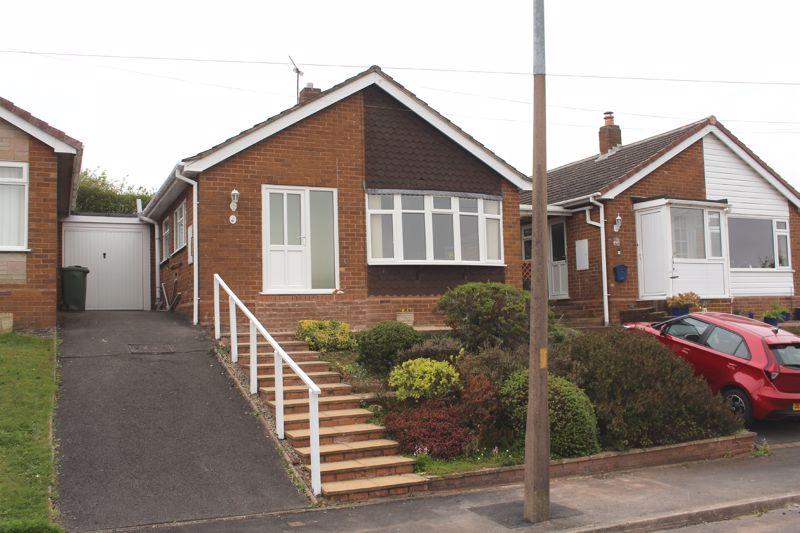 Elmwood Road, Stourbridge DY8 2 bed detached bungalow for sale £265,000
