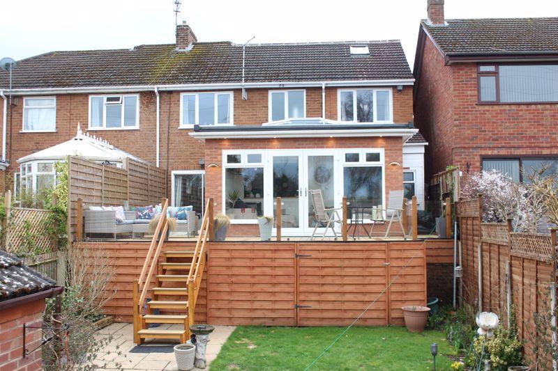 Brook Street, Wall Heath DY6 4 bed semidetached house £400,000