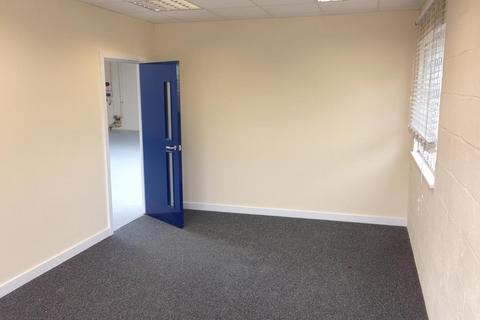 Warehouse to rent - Milton Keynes MK12