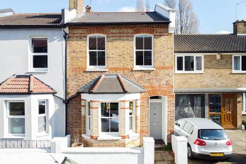 19 Leahurst Road, London, SE13 5HX