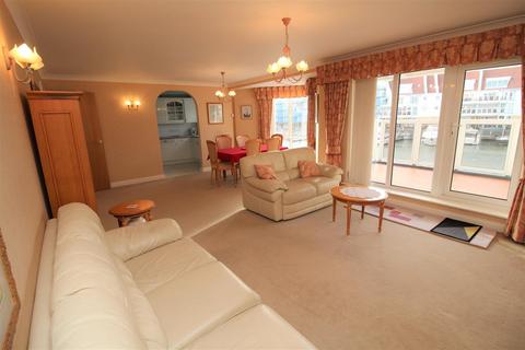 2 bedroom apartment for sale - Moriconium Quay, Lake Drive, Poole
