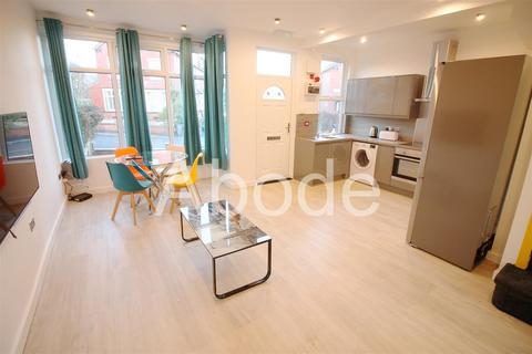 Beechwood Crescent, Burley, Leeds