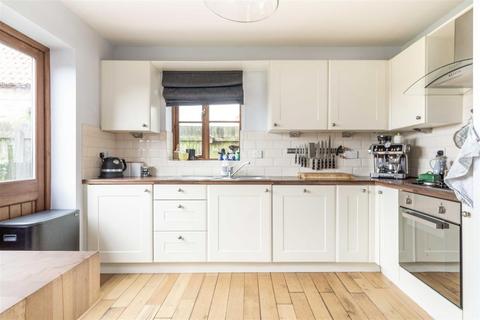 16 Barn Elms, Camblesforth, Selby, YO8 8GY